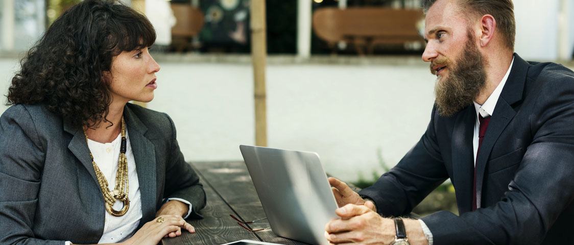 Attending a business meeting in the USA can be done with an ESTA